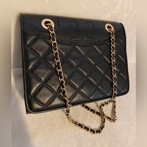 🎄SALE🎄Excellent Condition Tory Burch Savannah Convertible Shoulder Bag